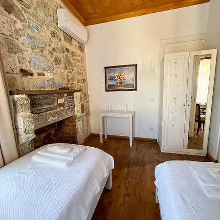 Merlara Hotel